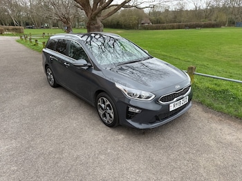 Used Kia Ceed 2019 for sale - 79543711: Photo