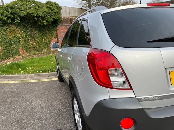 Used Vauxhall Antara 2011 for sale - 69888144: Photo 22