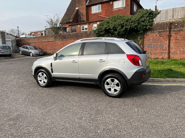 Used Vauxhall Antara 2011 for sale - 69888144: Photo 5