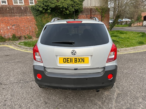 Used Vauxhall Antara 2011 for sale - 69888144: Photo 7