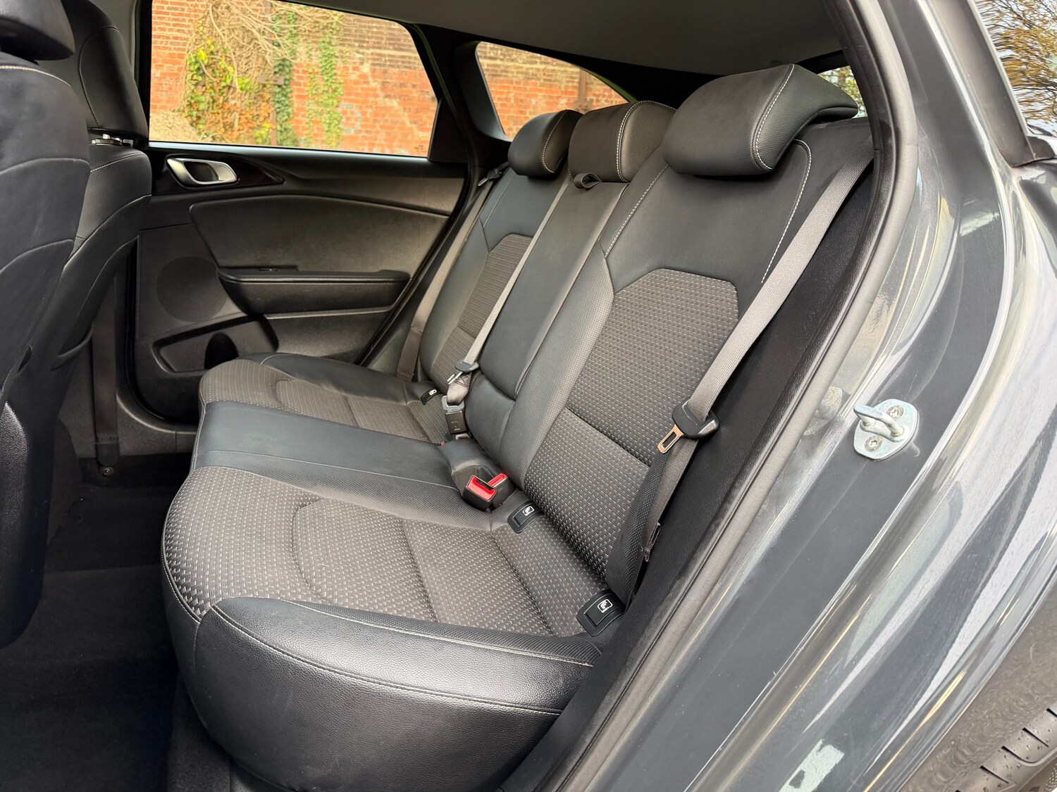 Used Kia Ceed 2019 for sale - 76739343: Photo 10