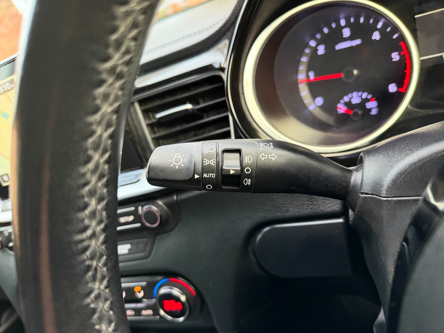 Used Kia Ceed 2019 for sale - 76739343: Photo 25