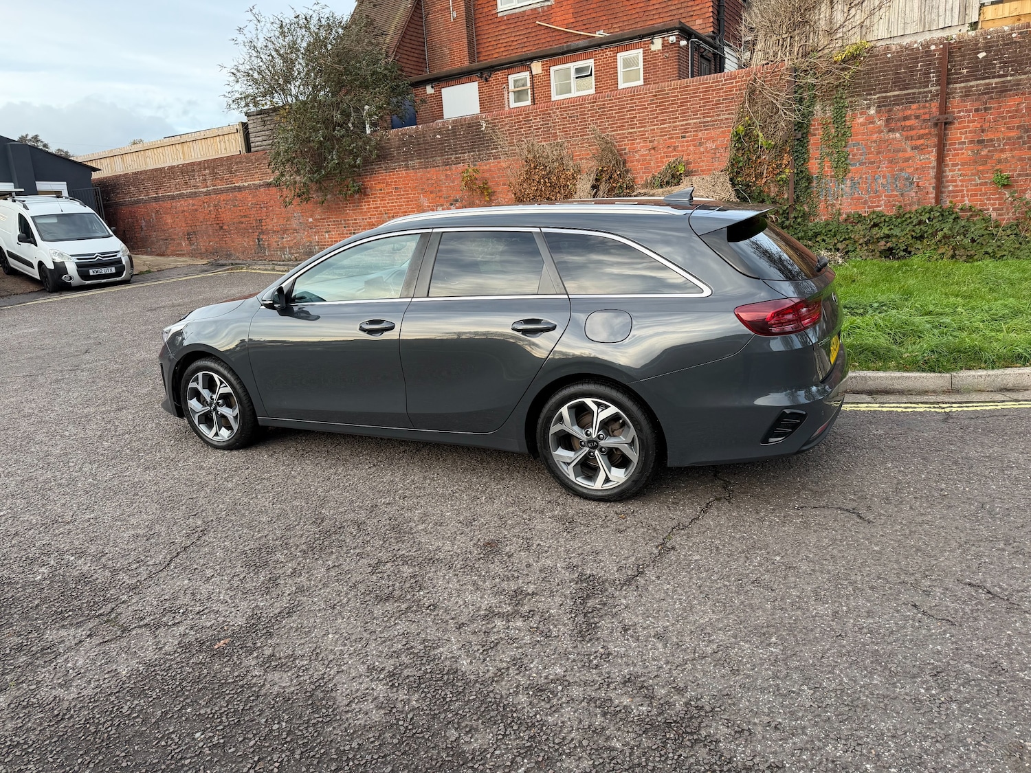 Used Kia Ceed 2019 for sale - 76739343: Photo 5
