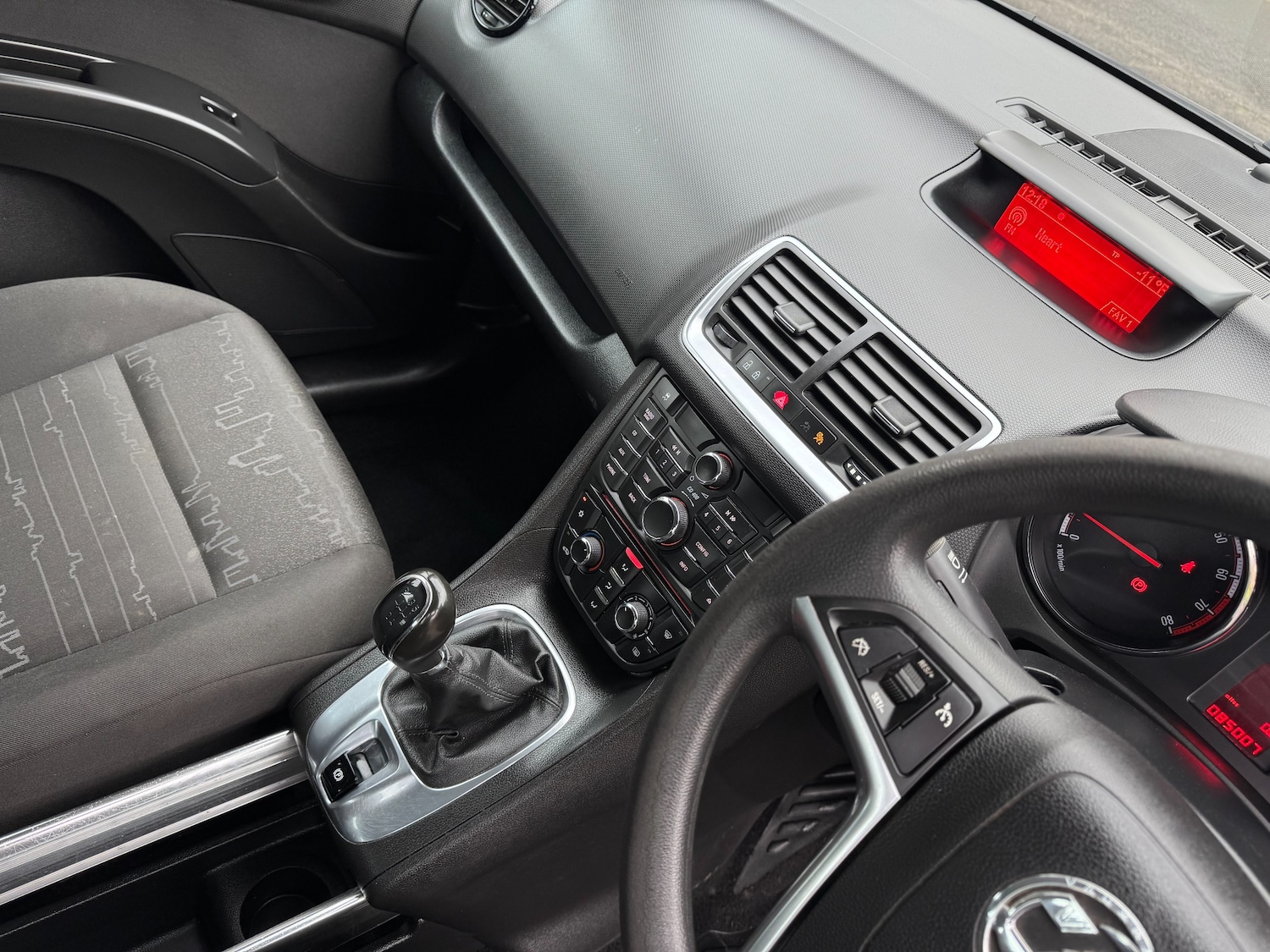 Used Vauxhall Meriva 2012 for sale - 77161249: Photo 14