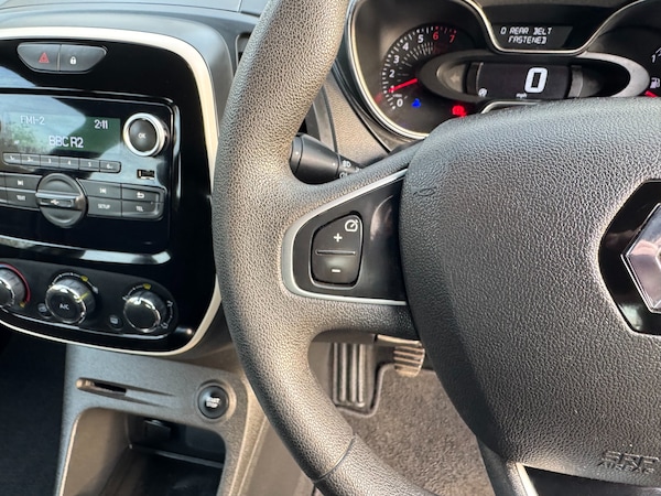 Used Renault Captur 2018 for sale - 73136567: Photo 22