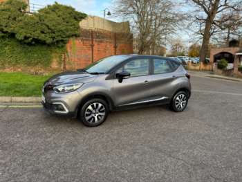 Used Renault Captur 2018 for sale - 73136567: Photo