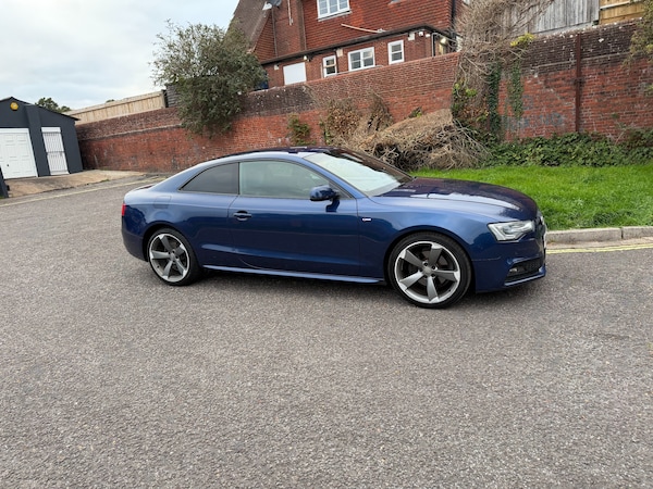 Used Audi A5 2013 for sale - 76273810: Photo 2