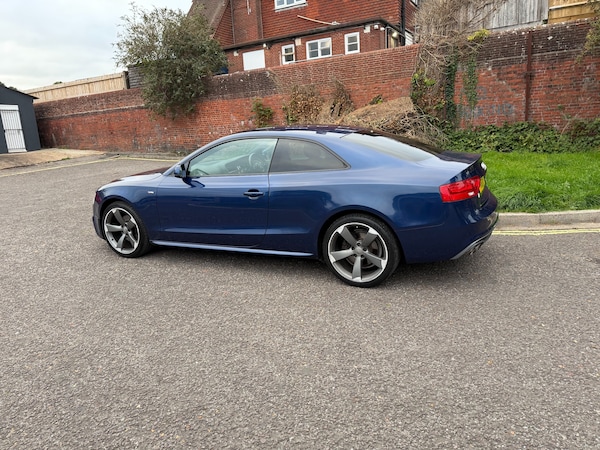 Used Audi A5 2013 for sale - 76273810: Photo 5