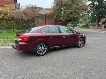 Used Toyota Avensis 2012 for sale - 75561335: Photo