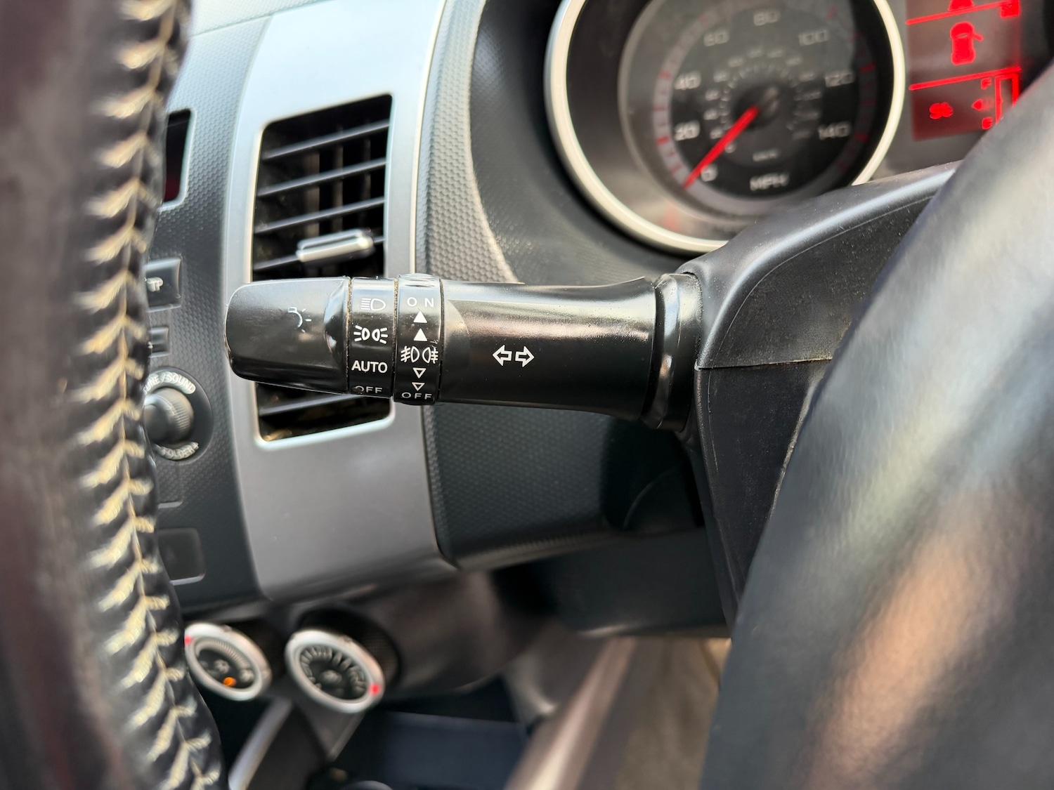 Used Mitsubishi Outlander 2007 for sale - 76909261: Photo 15