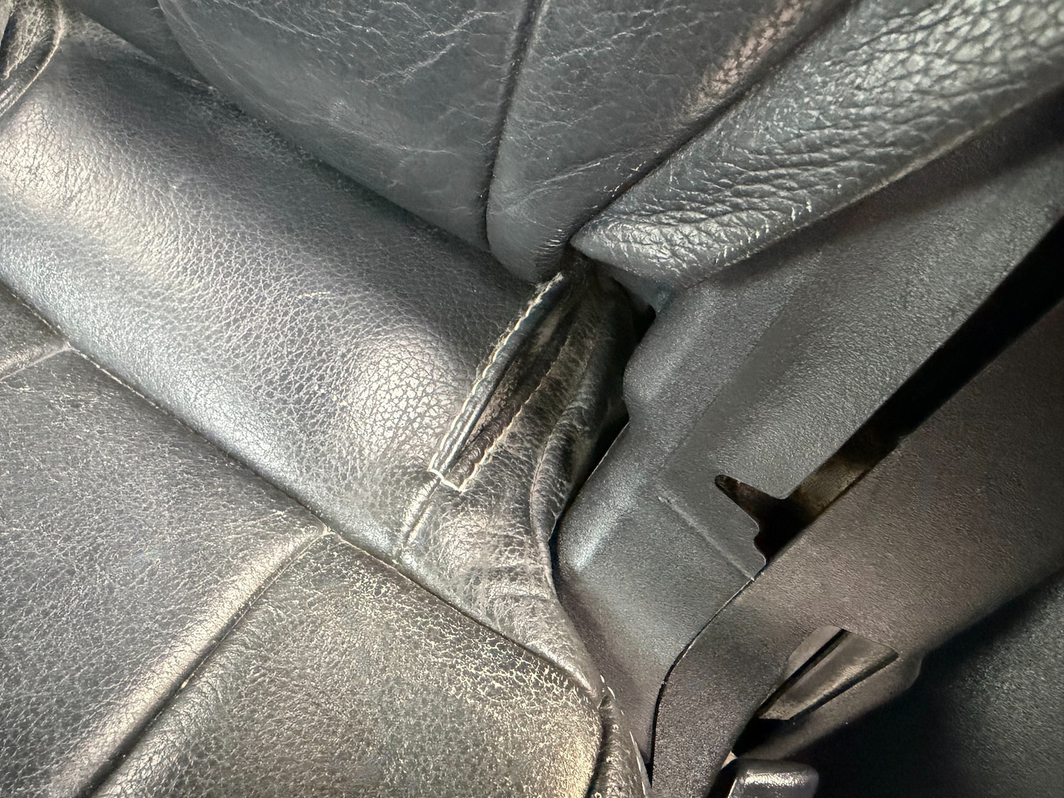 Used Mitsubishi Outlander 2007 for sale - 76909261: Photo 26