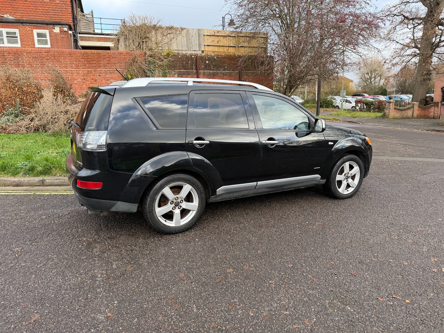 Used Mitsubishi Outlander 2007 for sale - 76909261: Photo 3