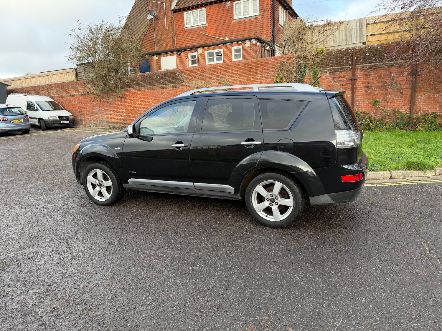 Used Mitsubishi Outlander 2007 for sale - 76909261: Photo 5