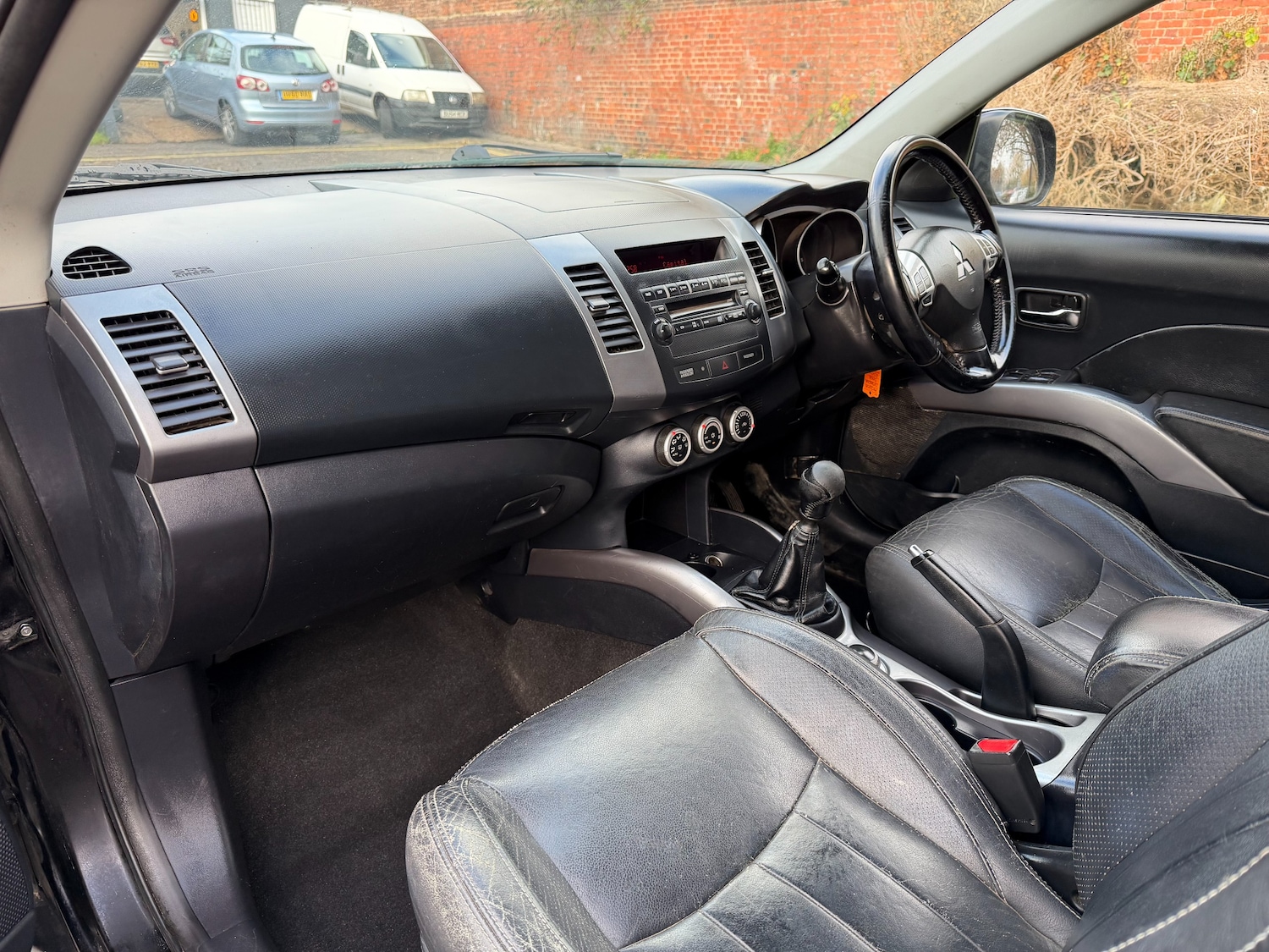 Used Mitsubishi Outlander 2007 for sale - 76909261: Photo 8