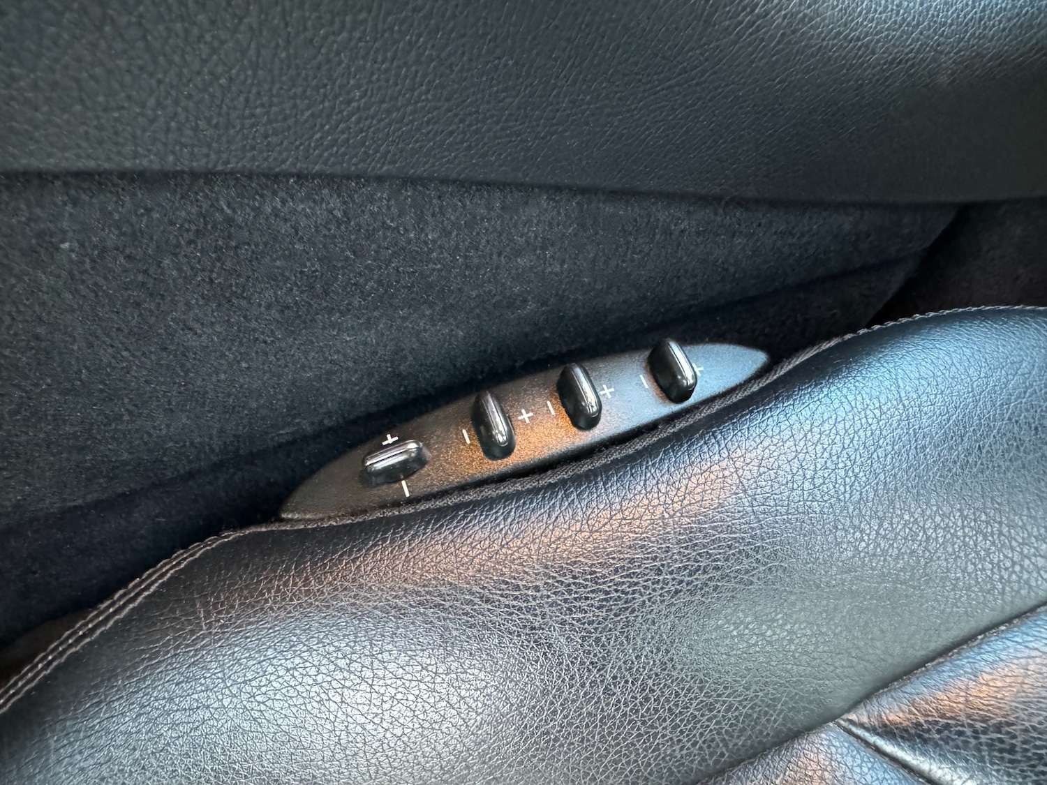 Used Mercedes-Benz CLK 2006 for sale - 77555396: Photo 23