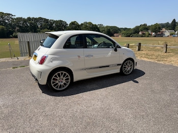 Used Abarth 595 2016 for sale - 79163348: Photo