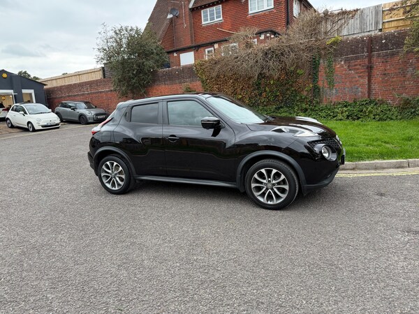 Used Nissan Juke 2017 for sale - 76040548: Photo 2