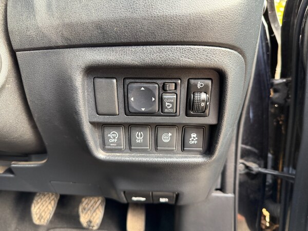 Used Nissan Juke 2017 for sale - 76040548: Photo 30