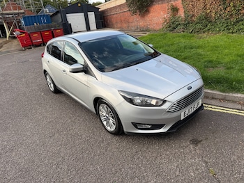2017 (17) - 1.0T EcoBoost Zetec Edition Hatchback 5dr Petrol Manual Euro 6 (s/s) (125 p