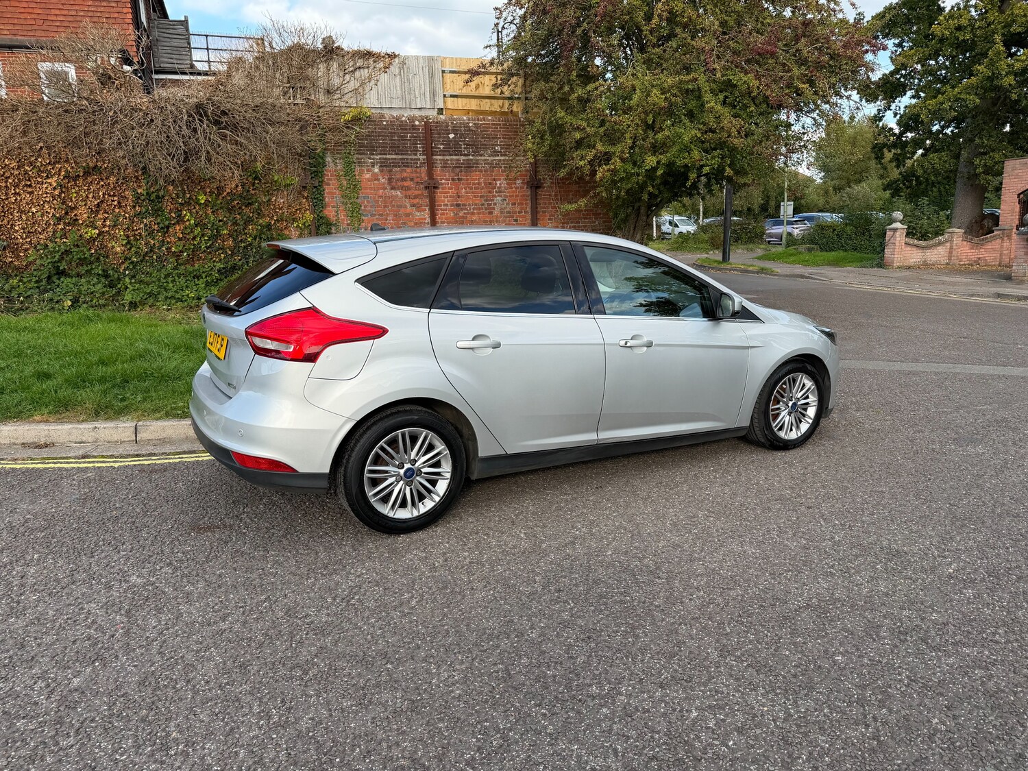 Used Ford Focus 2017 for sale - 76093568: Photo 3