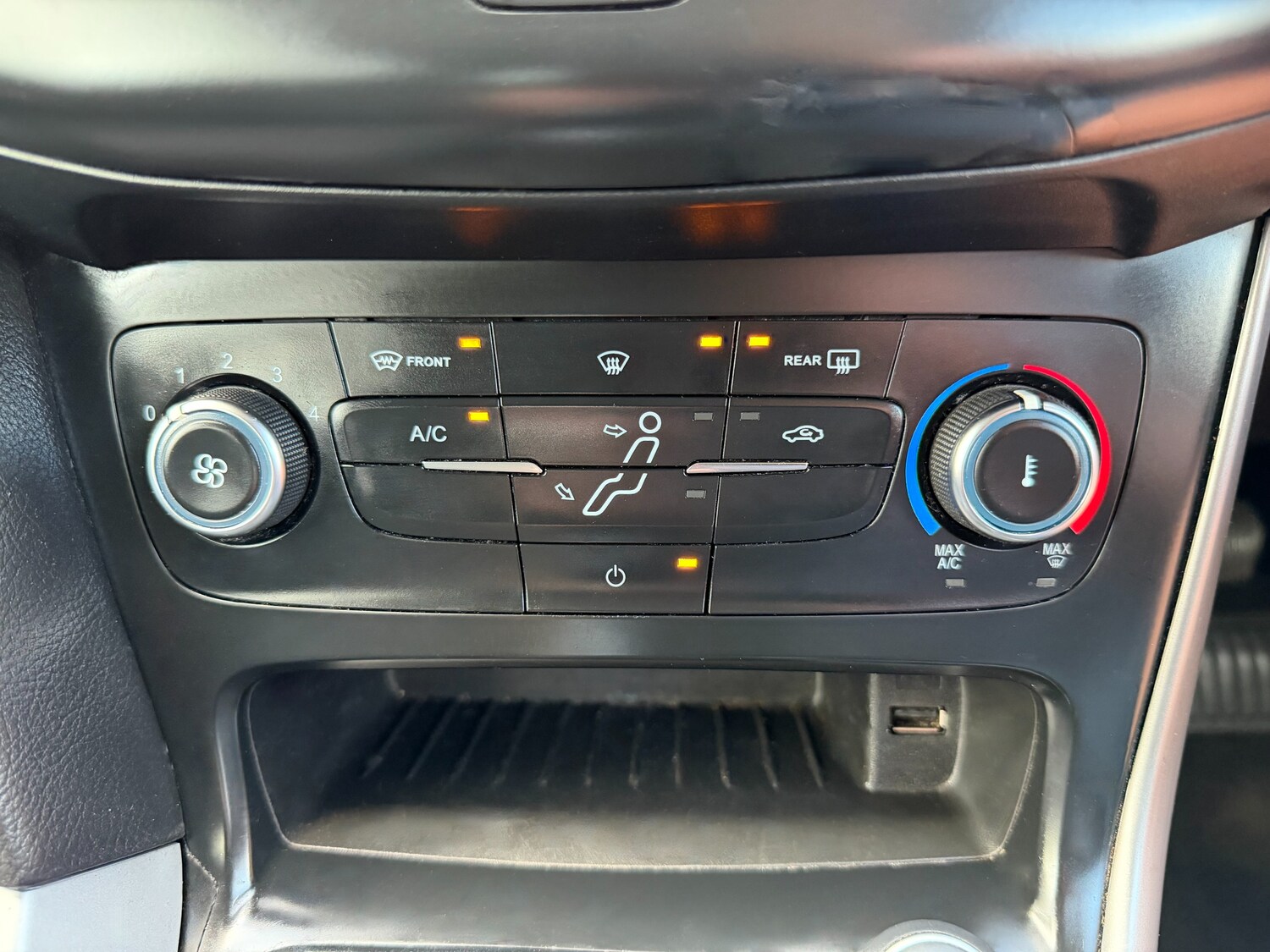 Used Ford Focus 2017 for sale - 76093568: Photo 31