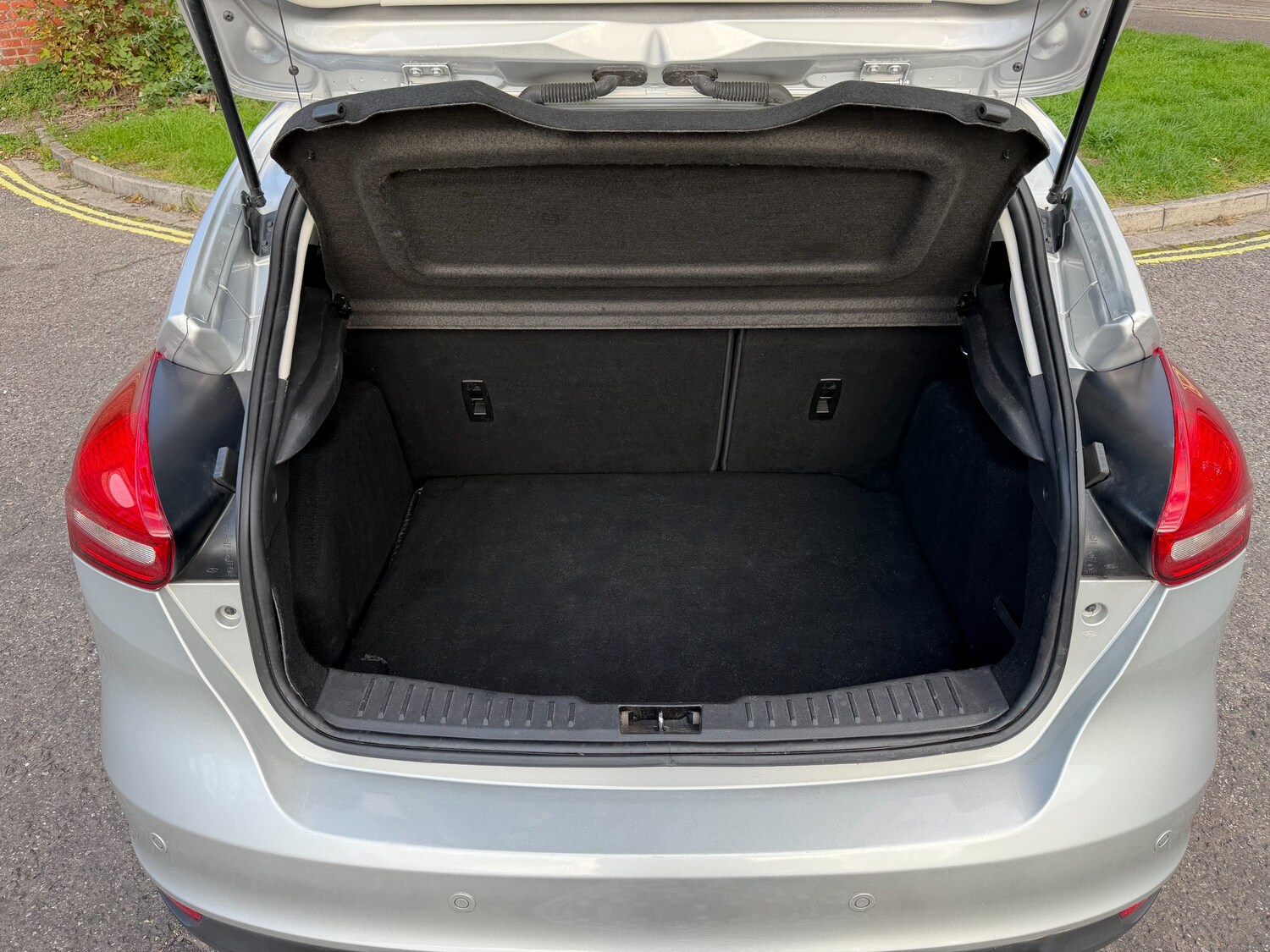 Used Ford Focus 2017 for sale - 76093568: Photo 34