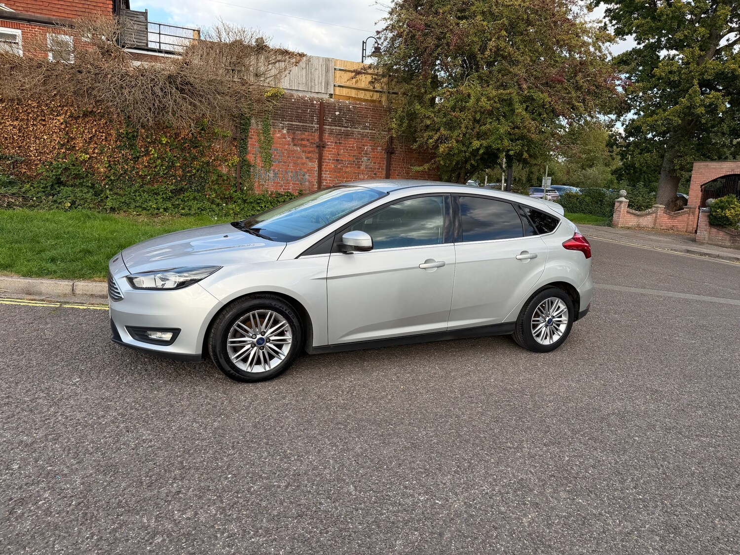 Used Ford Focus 2017 for sale - 76093568: Photo 4