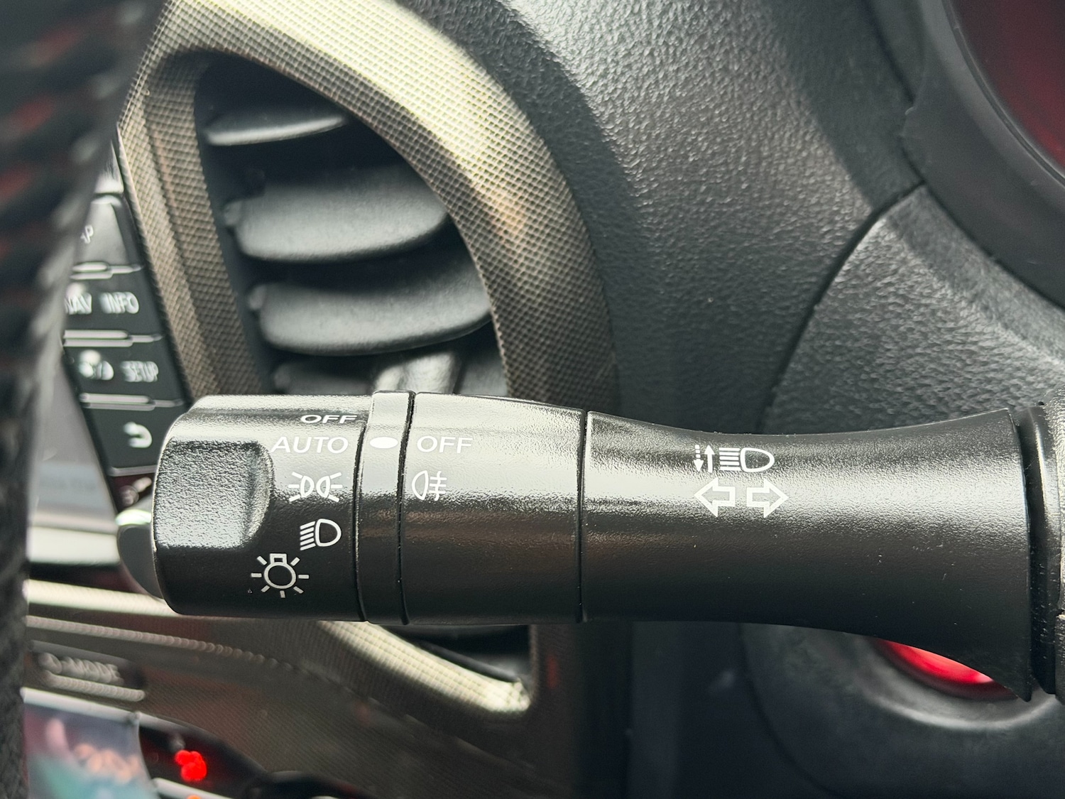 Used Nissan Juke 2015 for sale - 77394223: Photo 21