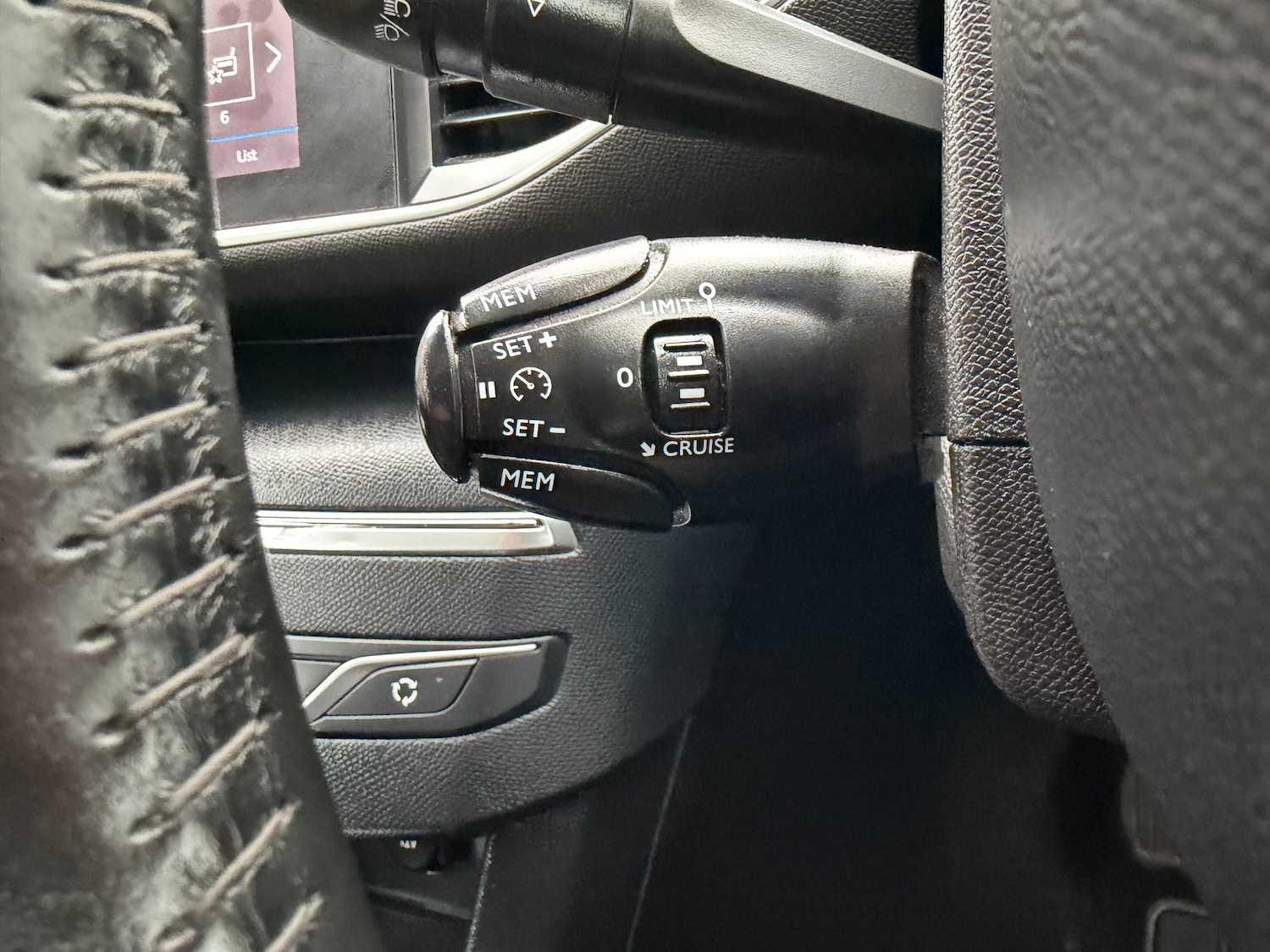 Used Peugeot 308 SW 2020 for sale - 76590664: Photo 26