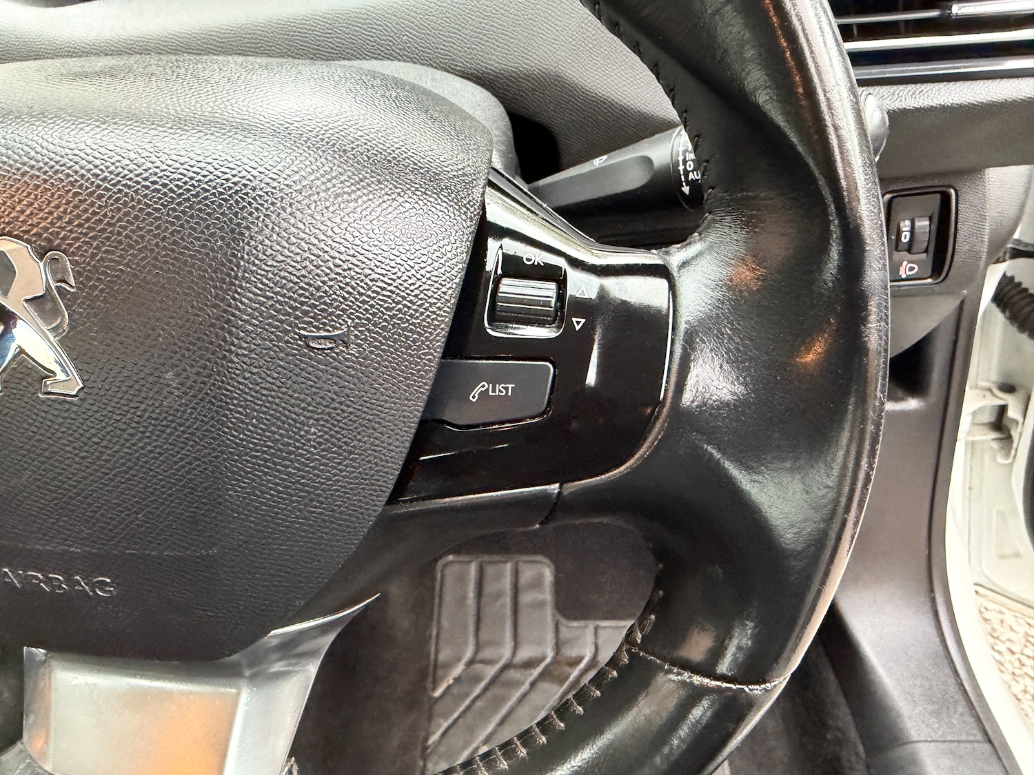 Used Peugeot 308 SW 2020 for sale - 76590664: Photo 28