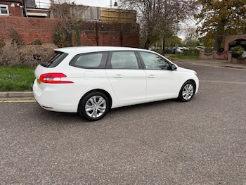 Used Peugeot 308 2020 for sale - 76590664: Photo