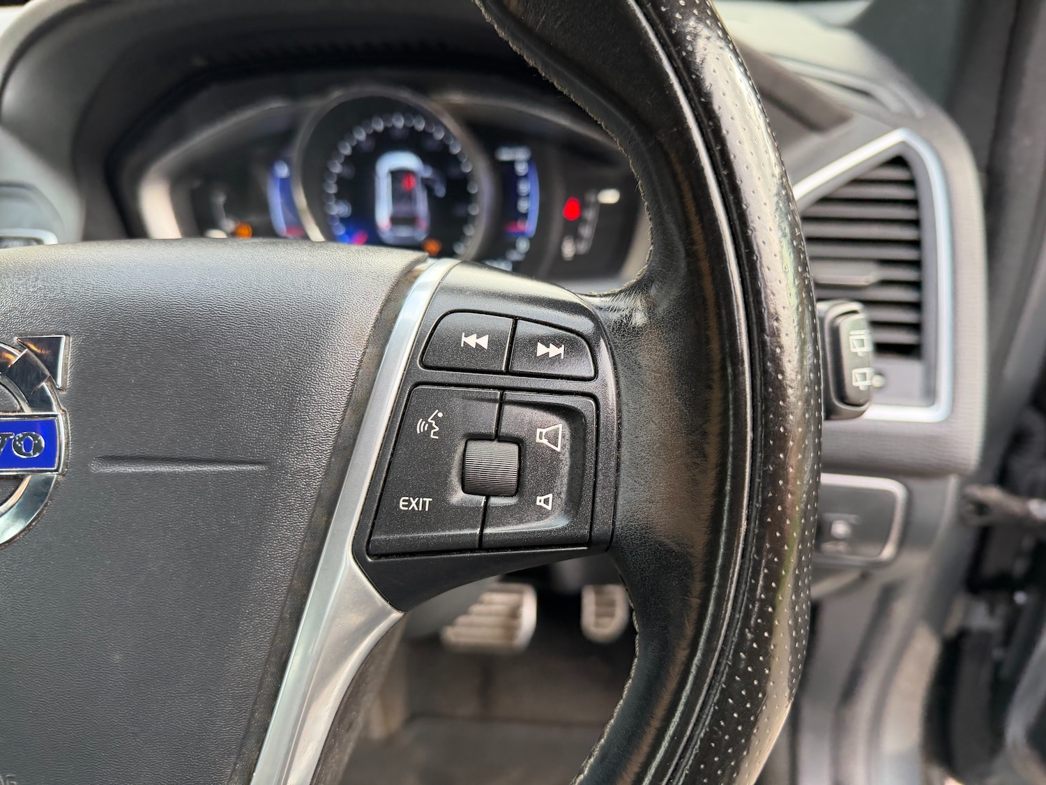 Used Volvo XC60 2016 for sale - 76520187: Photo 22