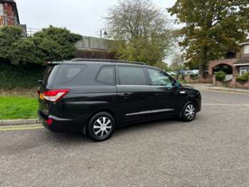 Used Ssangyong Rodius 2017 for sale - 72855365: Photo