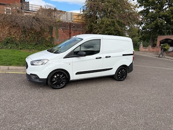 Used Ford Transit Courier 2020 for sale - 76036536: Photo