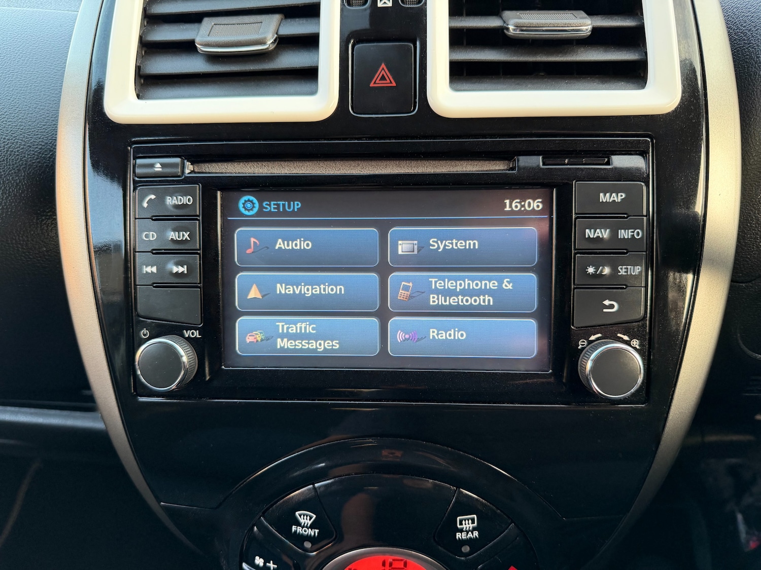 Used Nissan Micra 2016 for sale - 76391933: Photo 15