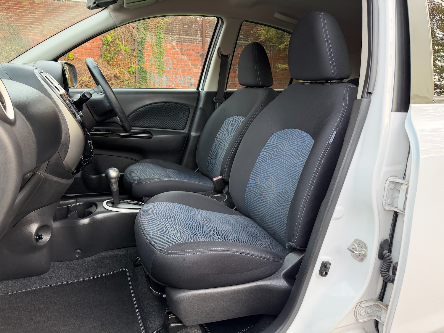 Used Nissan Micra 2016 for sale - 76391933: Photo 9