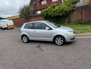 Used Volkswagen Polo 2009 for sale - 74820751: Photo