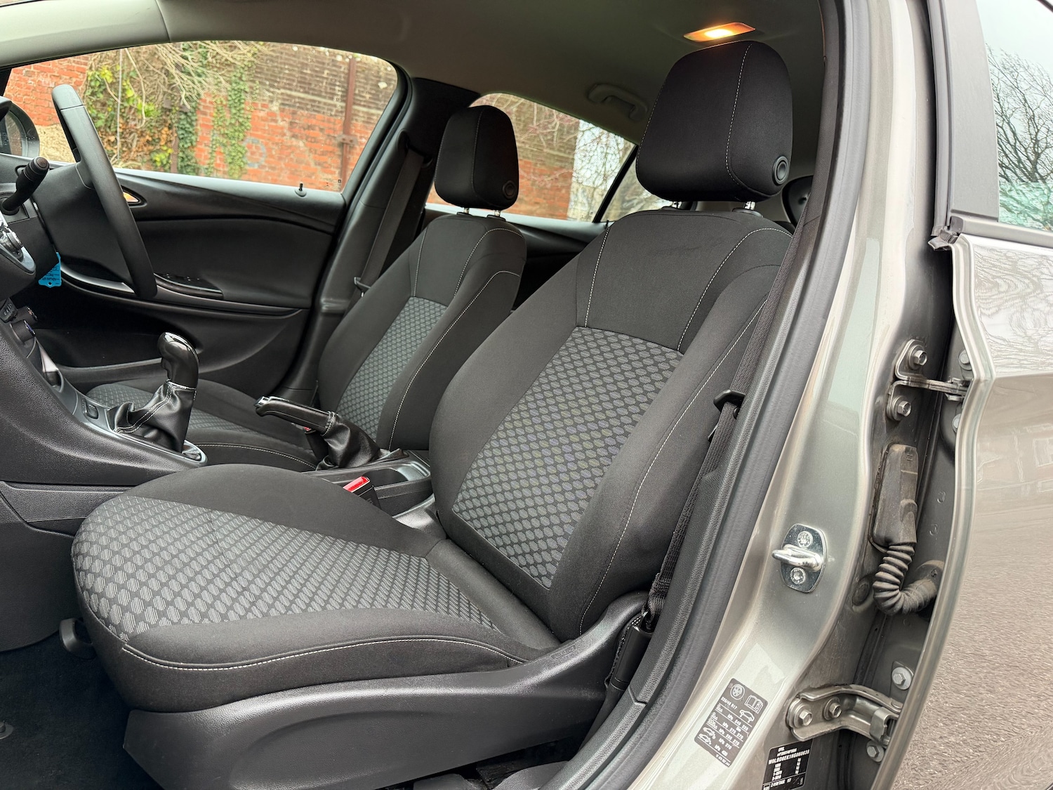 Used Vauxhall Astra 2016 for sale - 77161252: Photo 9