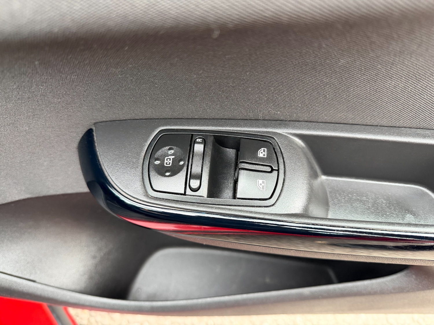 Used Vauxhall Corsa 2016 for sale - 76599577: Photo 21