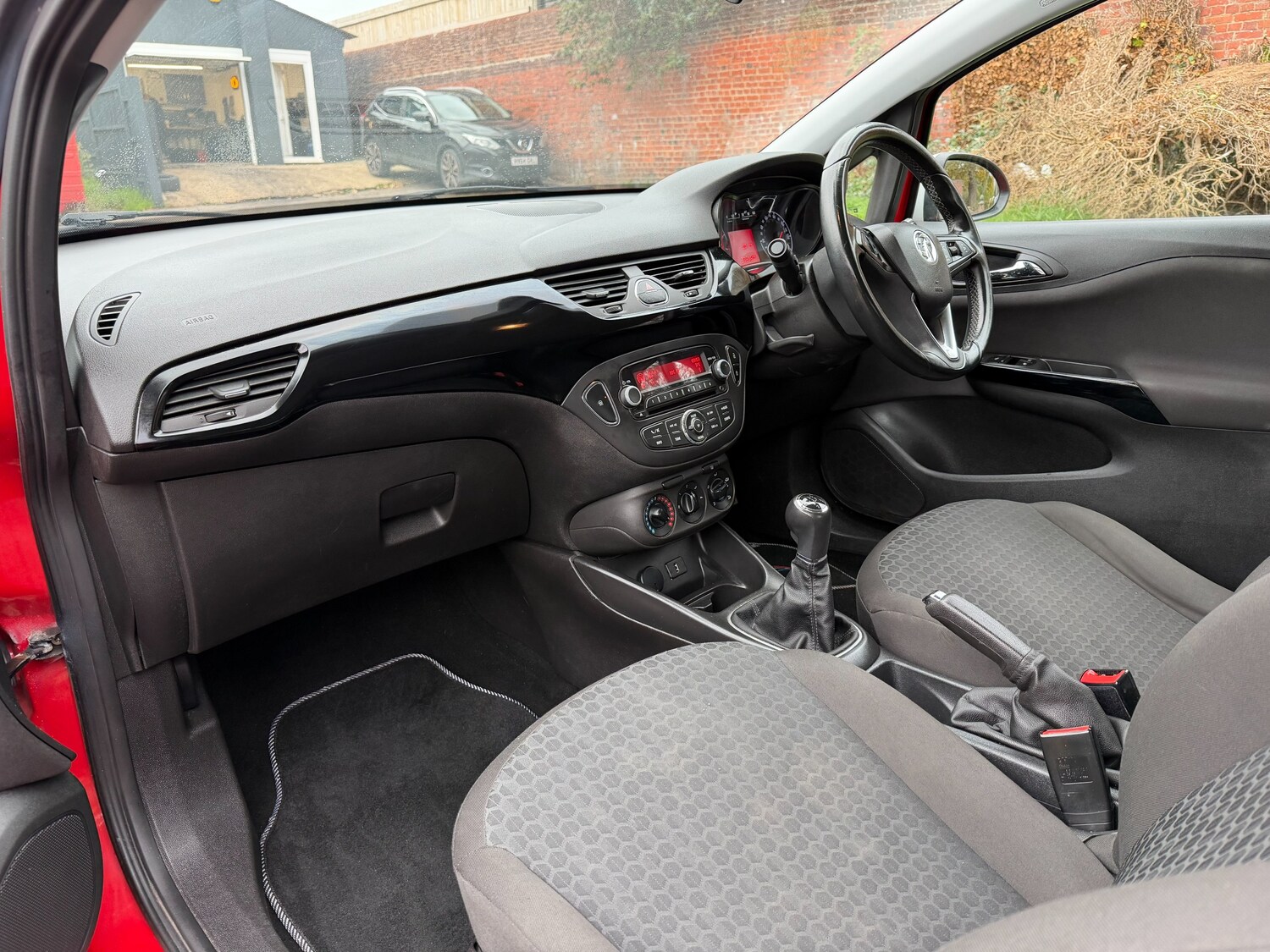 Used Vauxhall Corsa 2016 for sale - 76599577: Photo 8