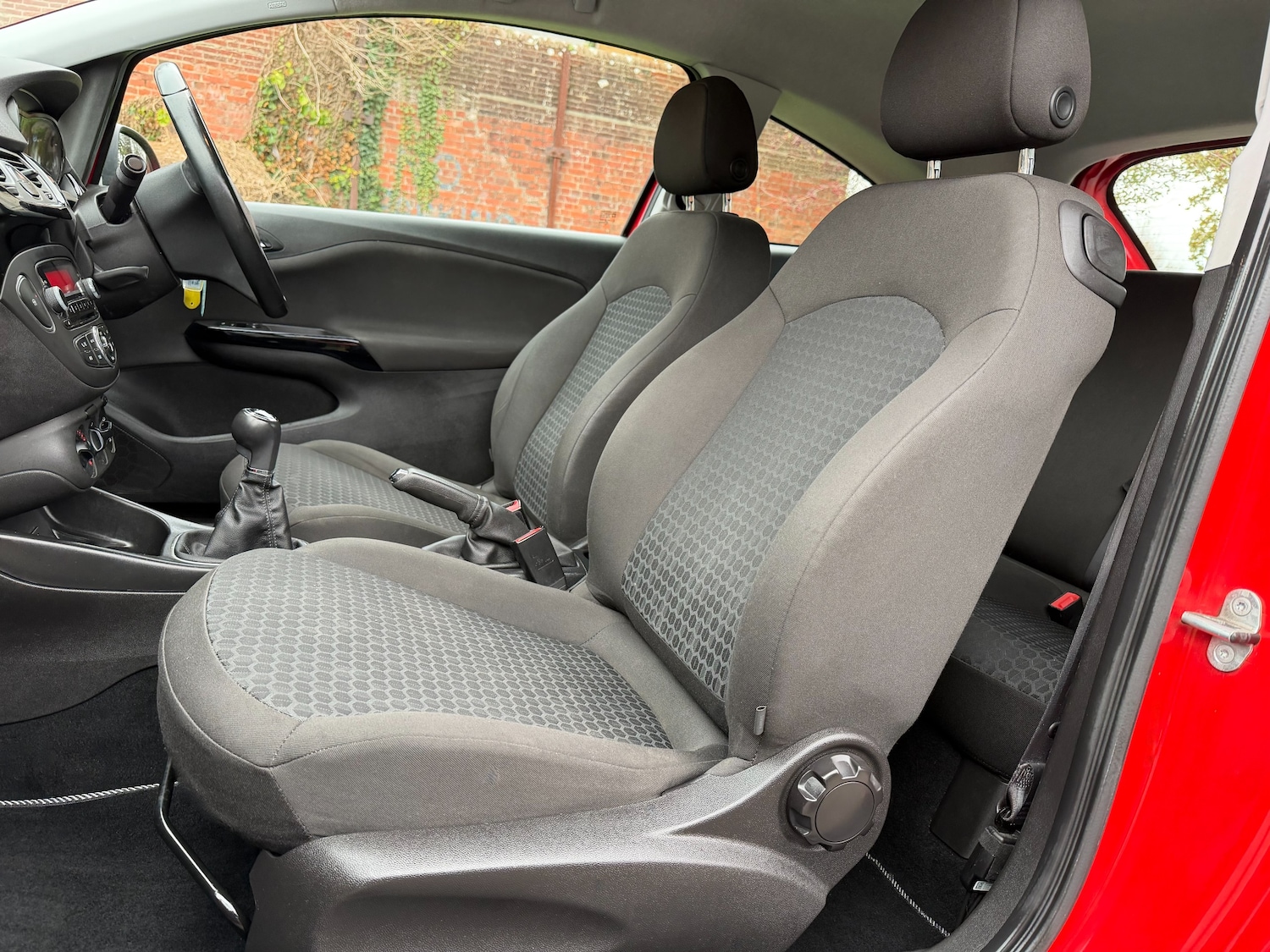 Used Vauxhall Corsa 2016 for sale - 76599577: Photo 9