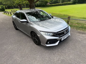 Used Honda Civic 2017 for sale - 78976213: Photo