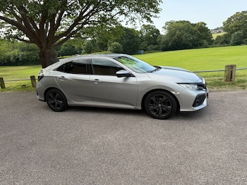 Used Honda Civic 2017 for sale - 78976213: Photo