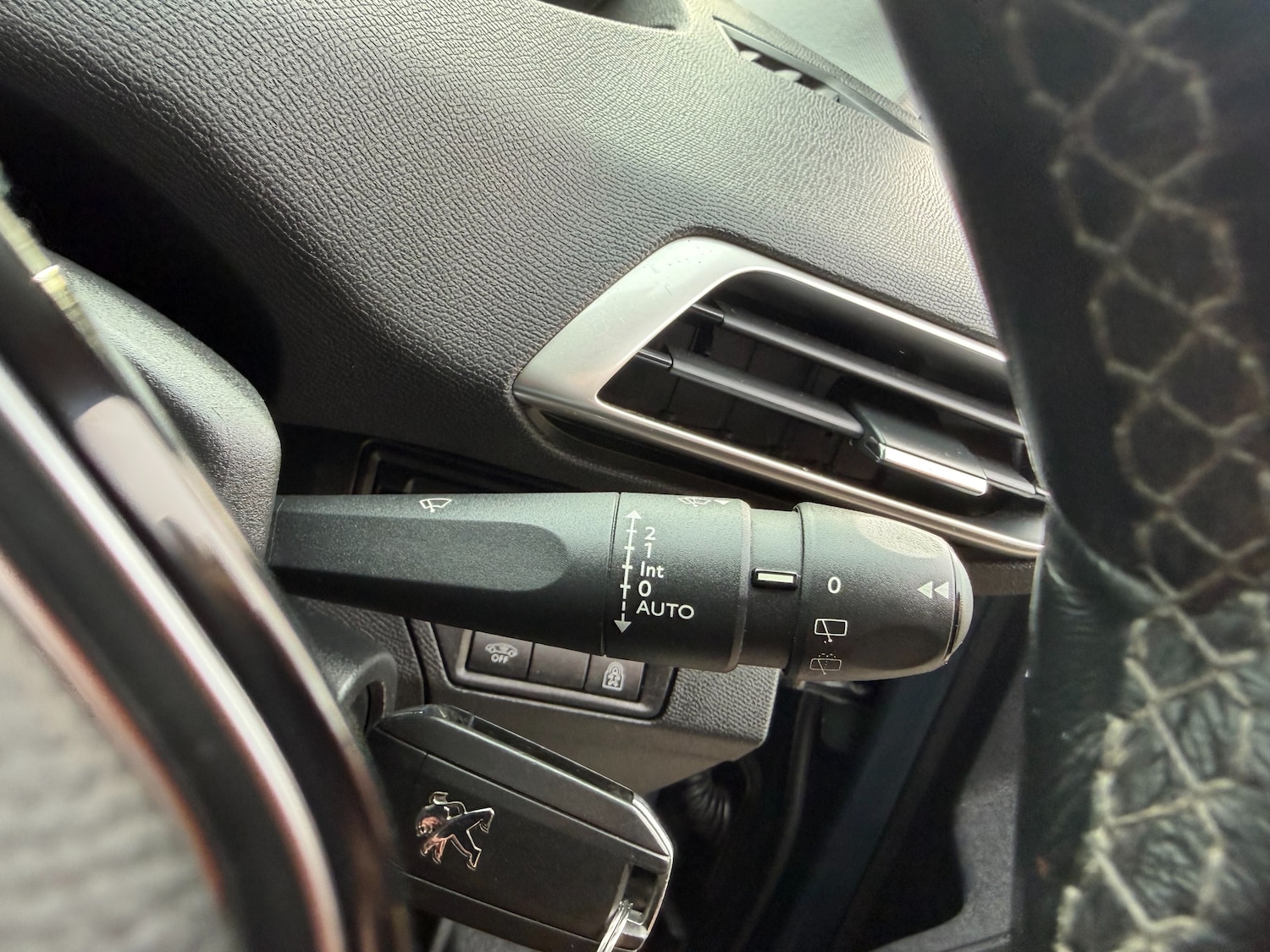 Used Peugeot 3008 2019 for sale - 76438931: Photo 30