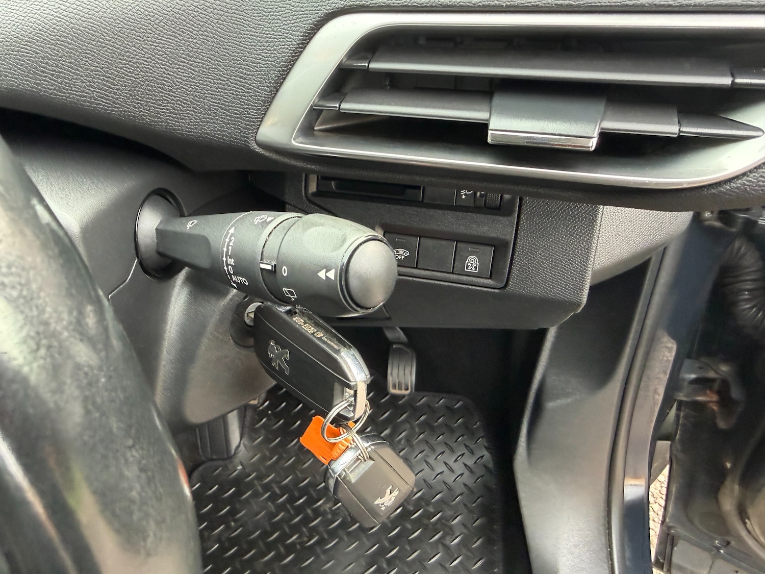 Used Peugeot 3008 2019 for sale - 76438931: Photo 31