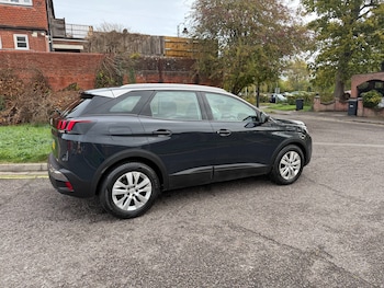 Used Peugeot 3008 2019 for sale - 76438931: Photo