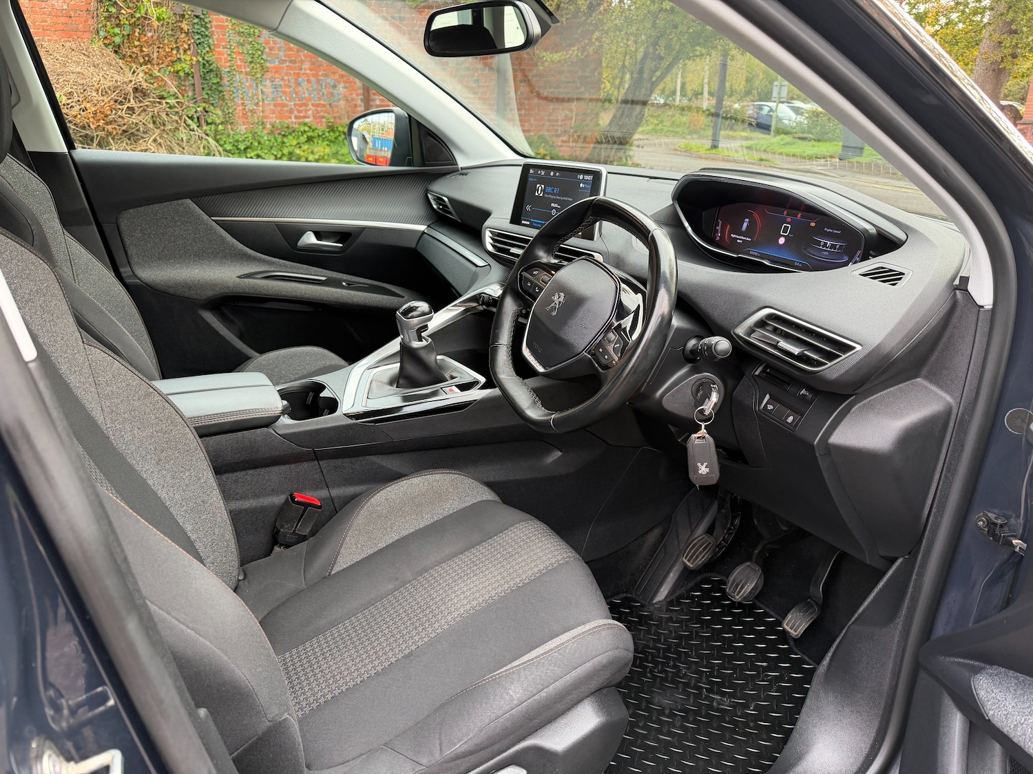 Used Peugeot 3008 2019 for sale - 76438931: Photo 49