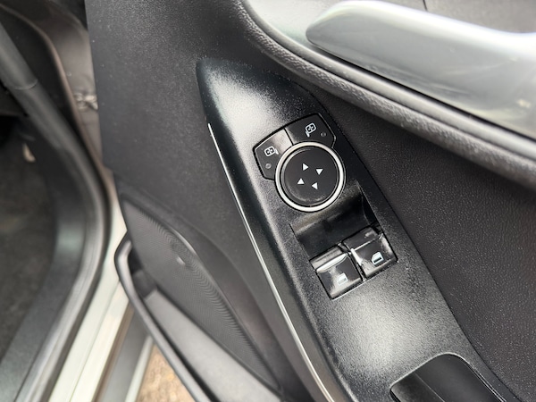 Used Ford Fiesta 2018 for sale - 76023872: Photo 30