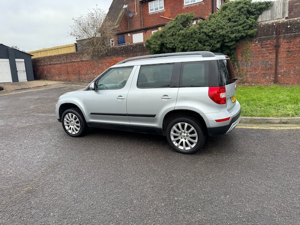 Used Skoda Yeti 2017 for sale - 73506110: Photo 5