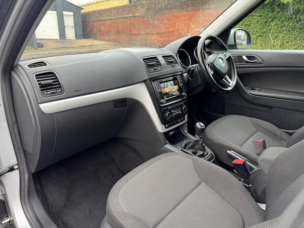 Used Skoda Yeti 2017 for sale - 73506110: Photo 8